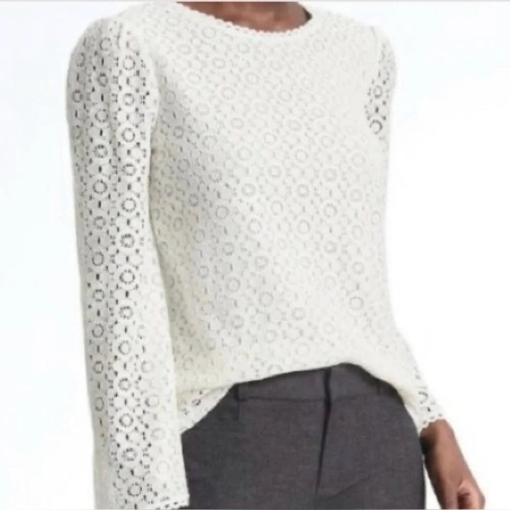 Banana Republic Ivory Floral Lace Bell Sleeve Blouse Boho Romantic Small